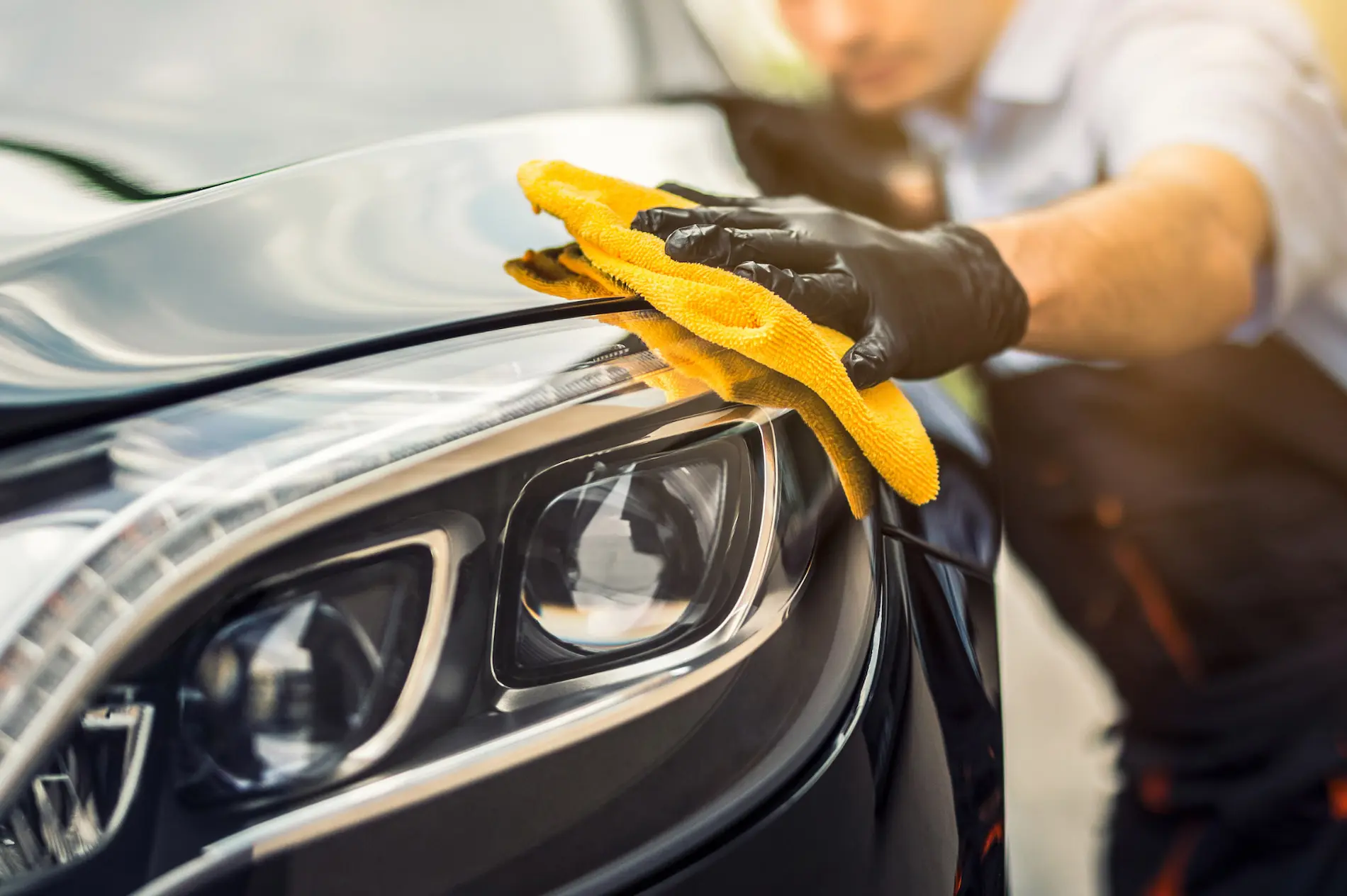 Curățare chimică profesională pentru interiorul mașinii tale